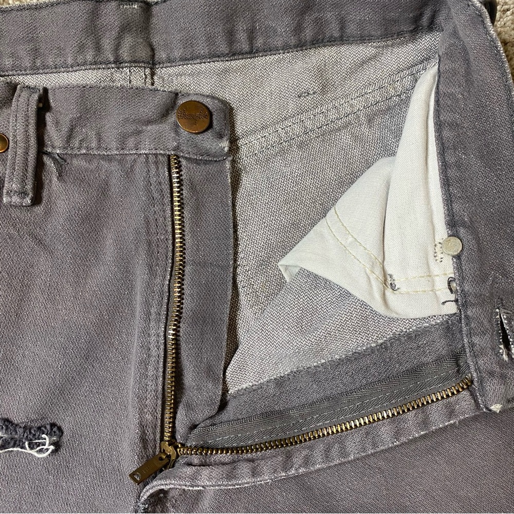 Vintage Wrangler Cut-Off Long Jean Shorts - Picture 6 of 11